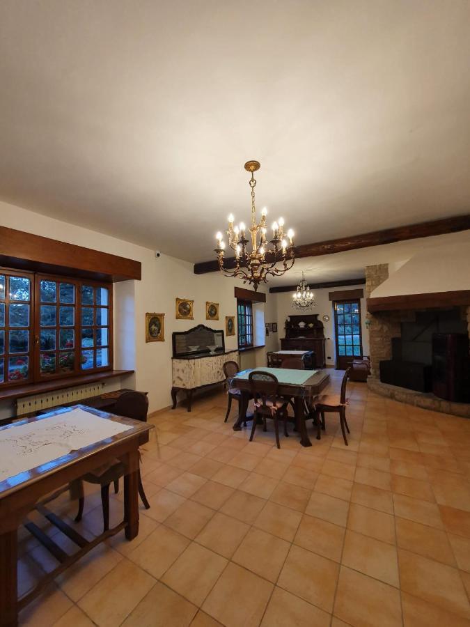 B&B Calecatine Rocca di Botte Luaran gambar